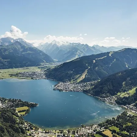 Apartment & Golf Zell Am *