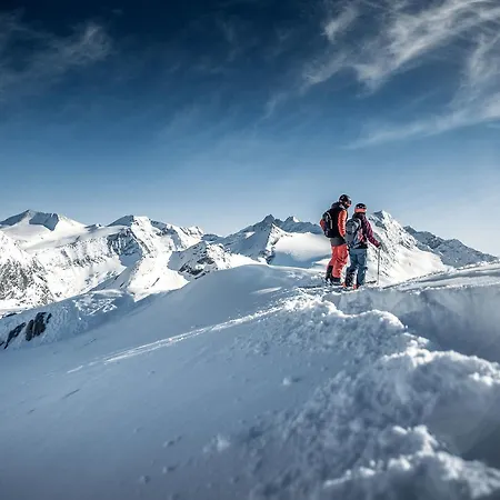 & Golf Zell Am Apartament *